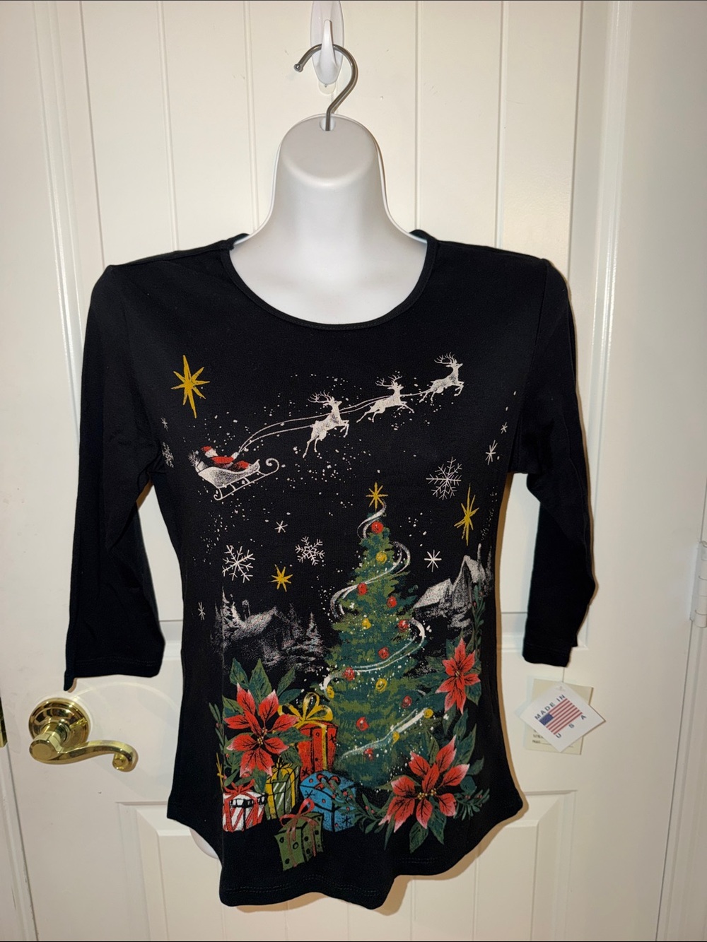 Jess & Jane Black Women's Long Sleeve Holiday Tree & Poinsettia Tee